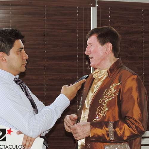 Rueda de Prensa Banda Estrellas De Sinaloa de Germán Lizárraga